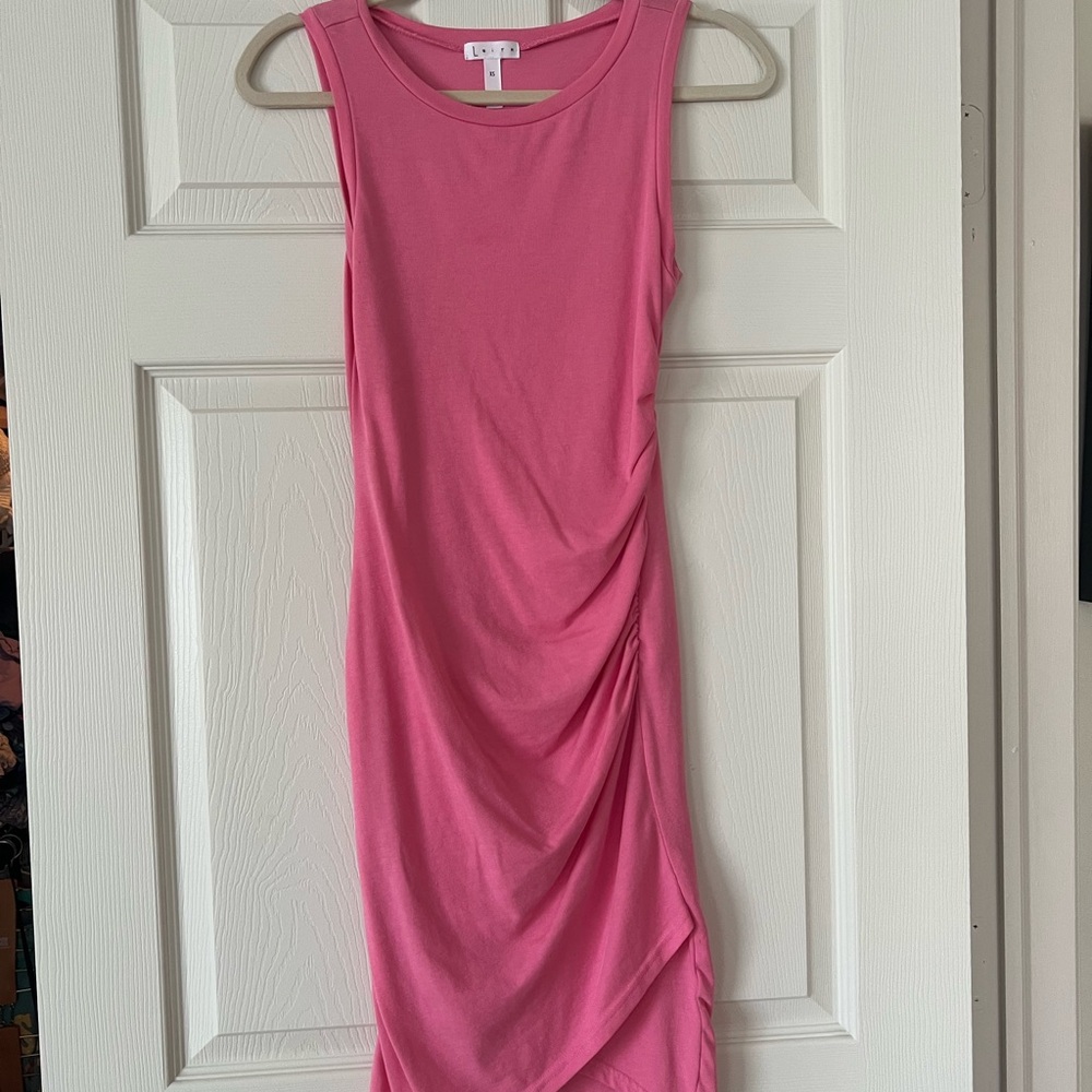 Leith Pink Sleeveless Ruched Midi Dress